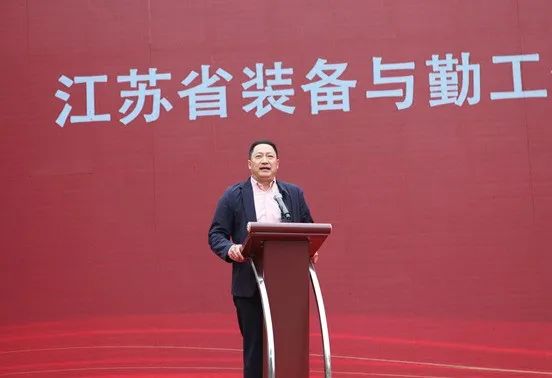 https://imagepphcloud.thepaper.cn/pph/image/159/833/382.jpg